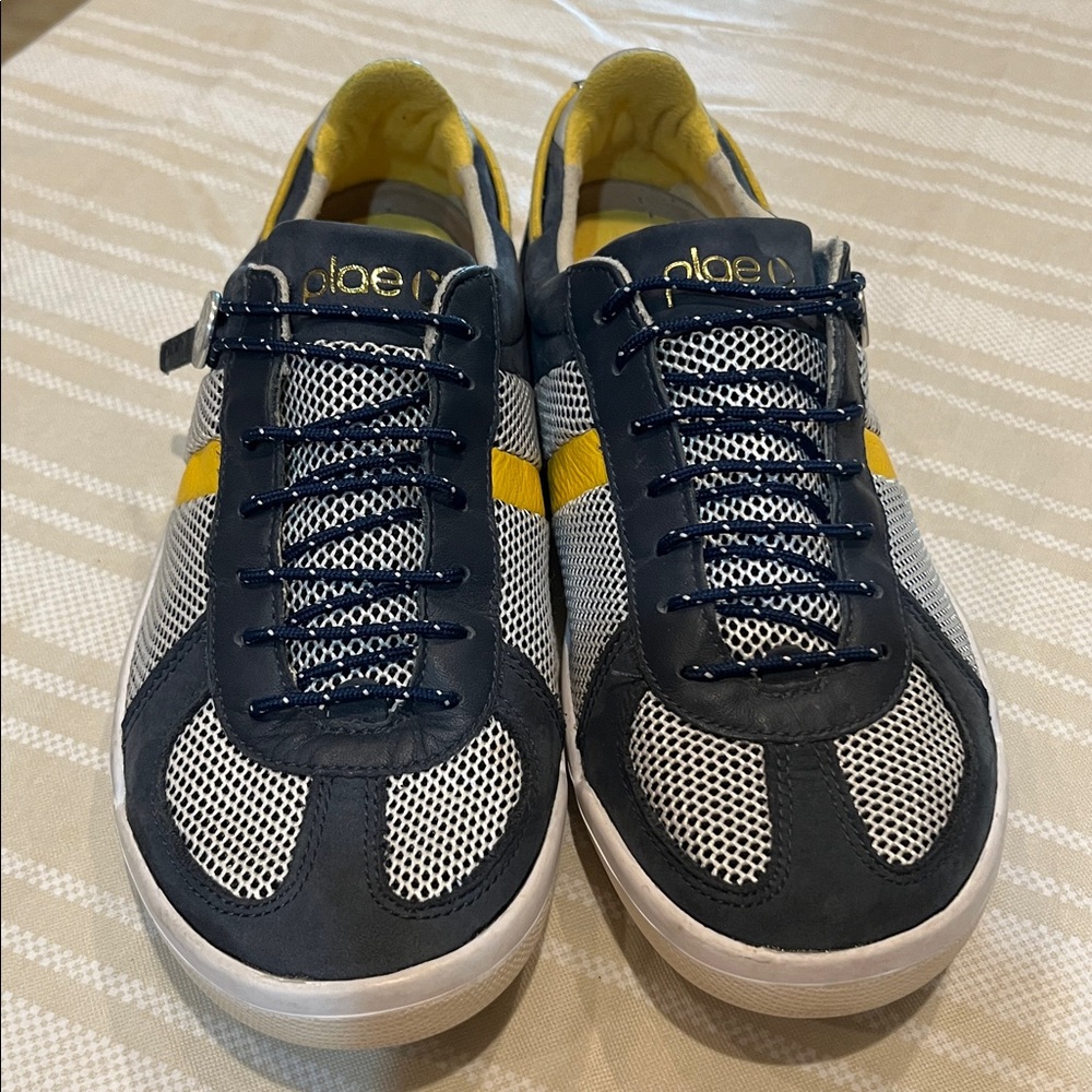 Plae Butler Mood Indigo Sneakers size 5 women’s